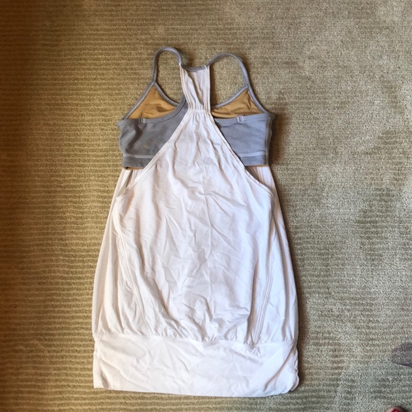 Lululemon workout bra and top - Picture 3 of 4